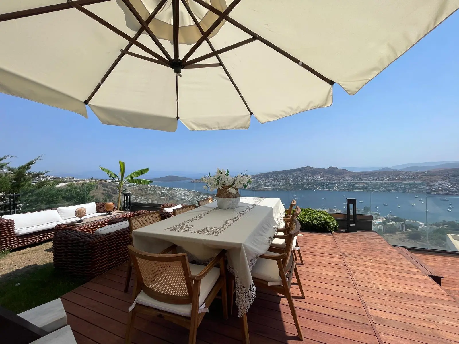 Sea view terrace